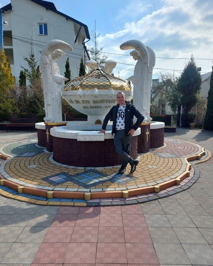  27837654  , 40 ,    