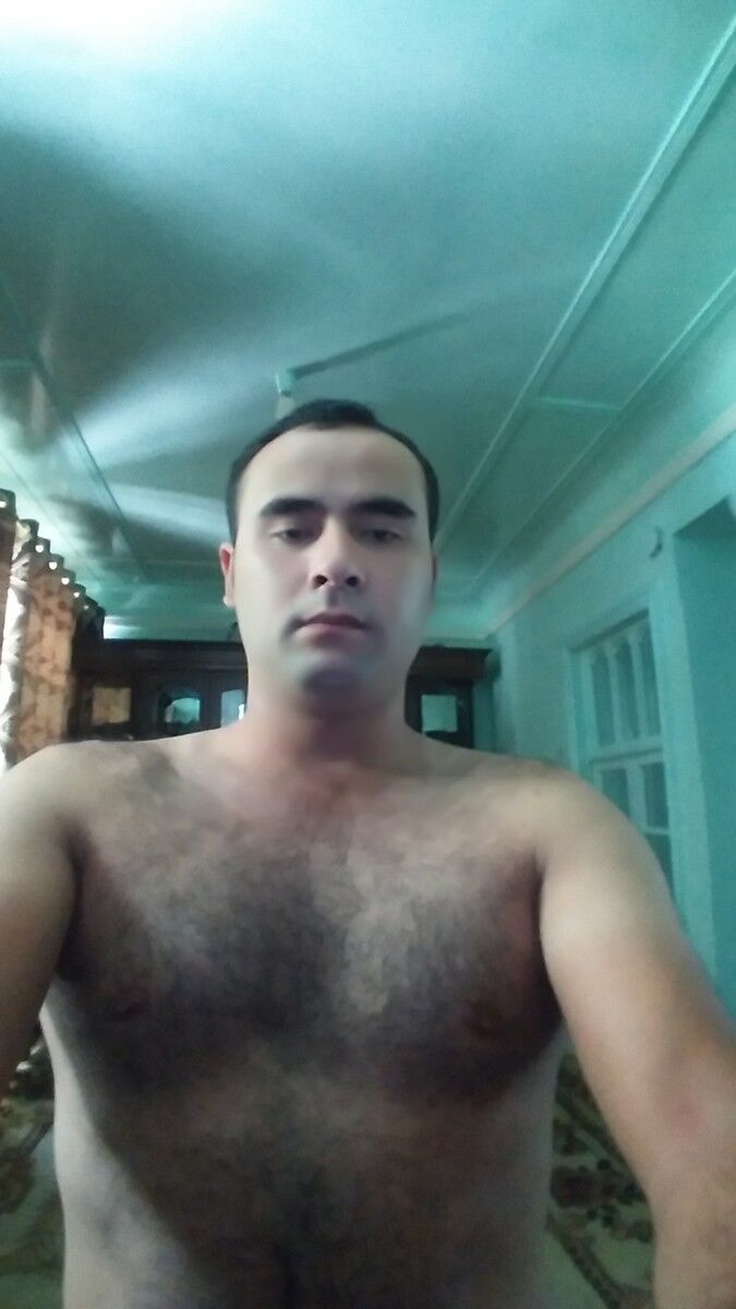  ,   Davron, 32 ,  