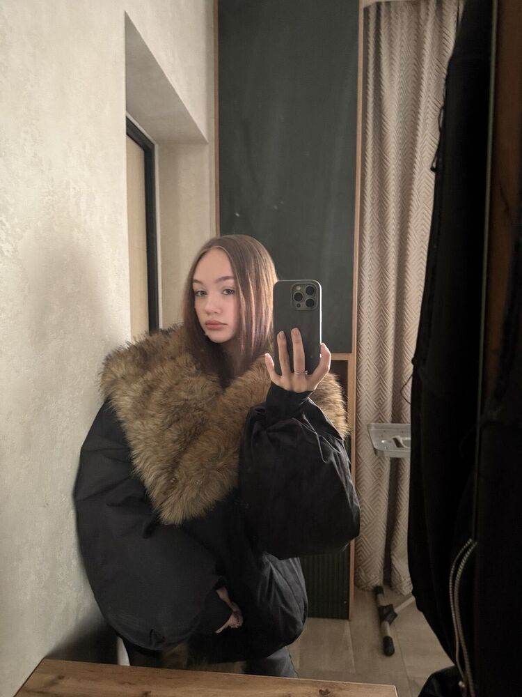 ���������� Frankfurt am Main, ���� ������� Ksenia, 19 ���, ������������ ��� ������, ����� � ���������