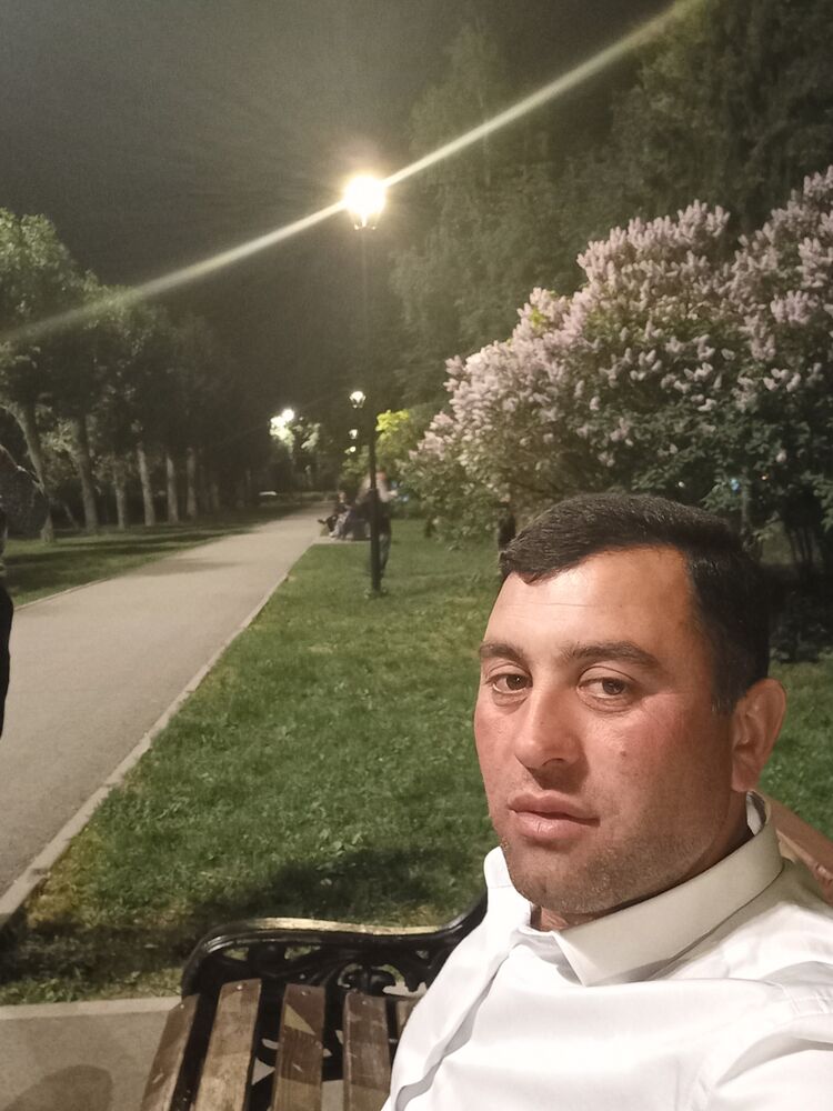  28079644  Mexman, 46 ,    