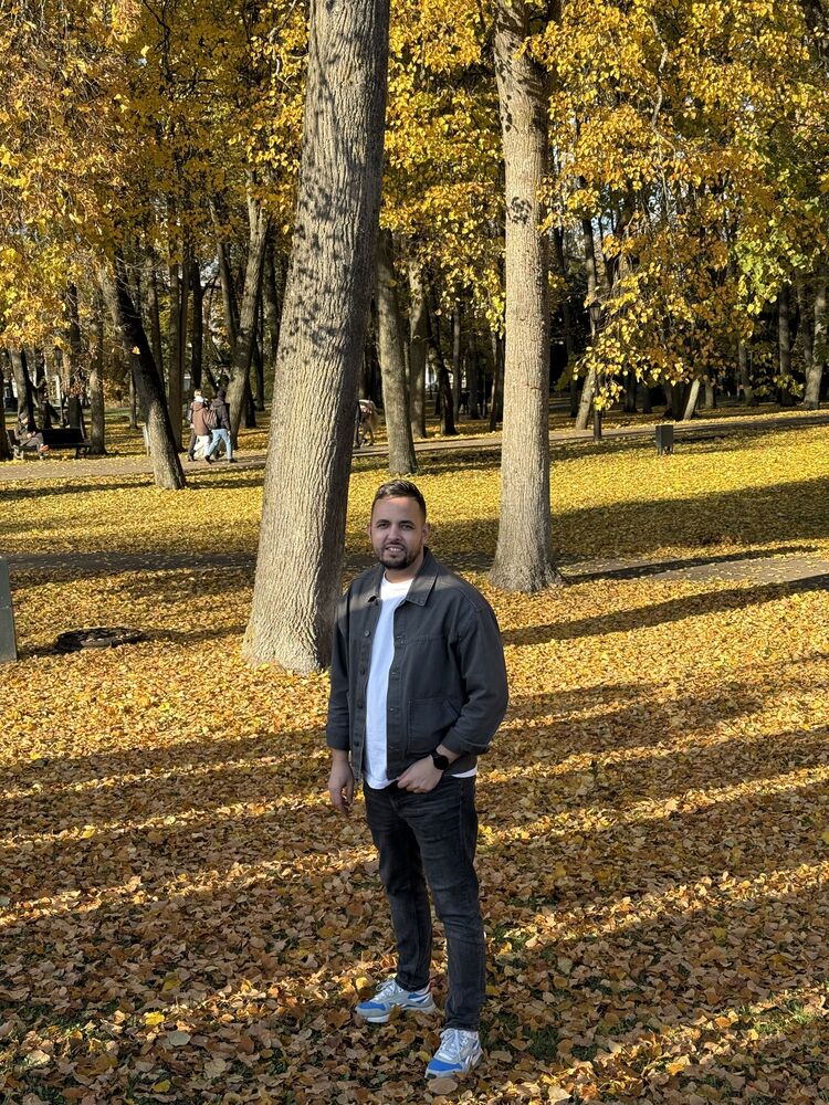  54489224  , 33 ,    -