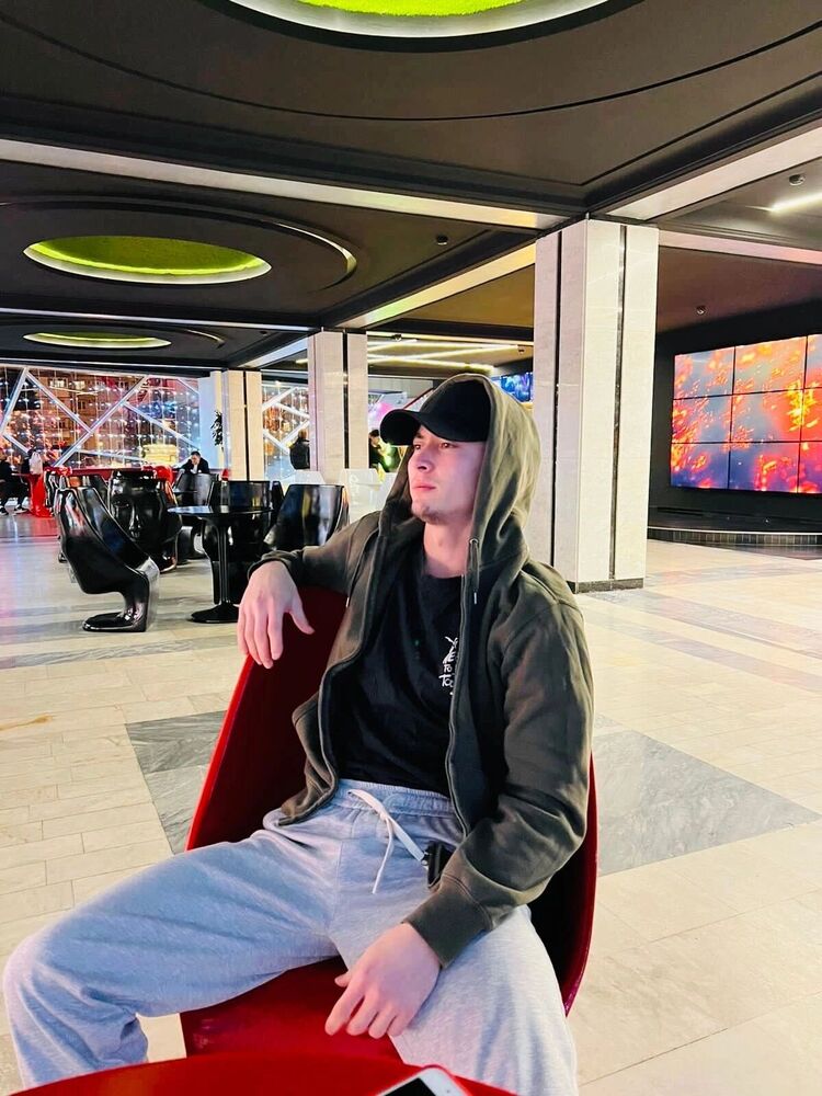  53186424  Shakh, 25 ,    