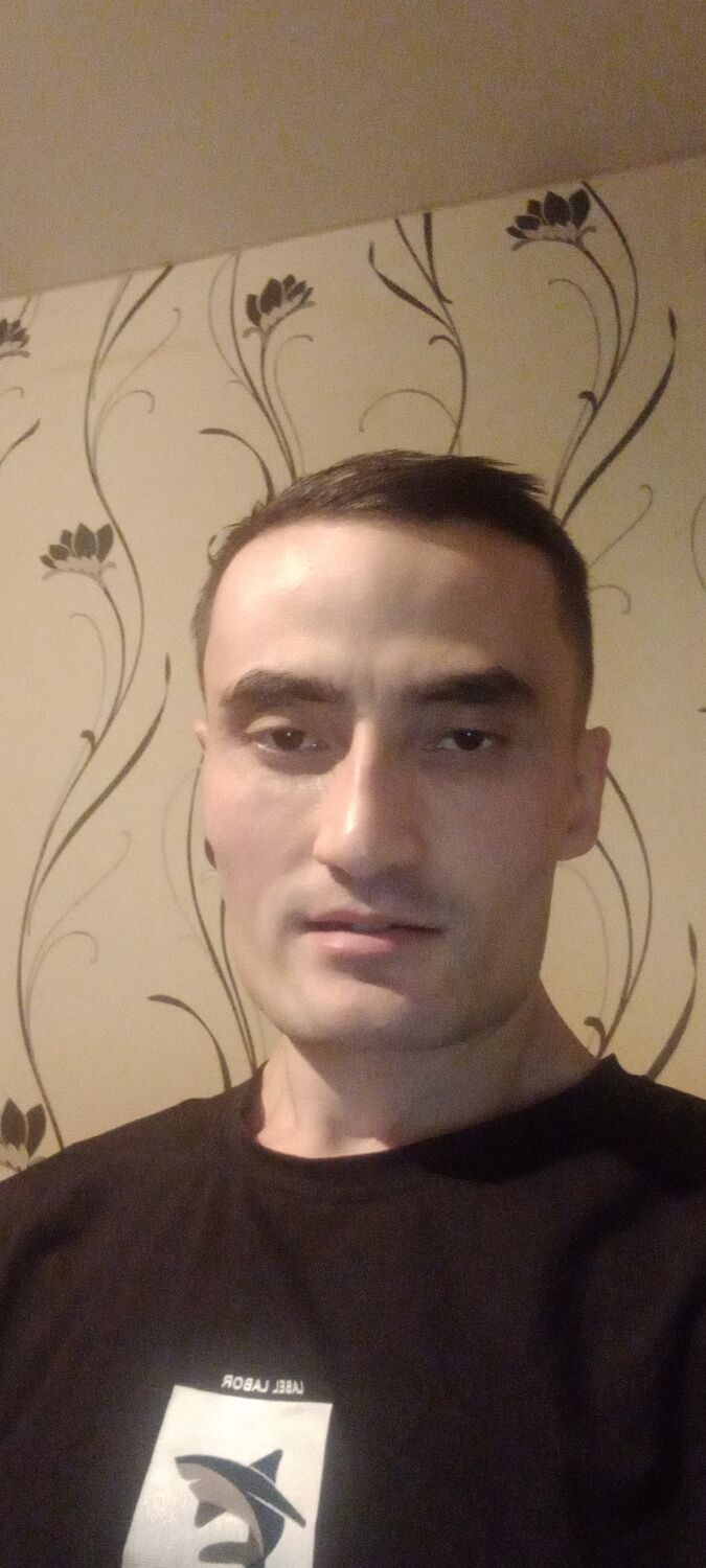  ,   Safarali, 31 ,   ,   