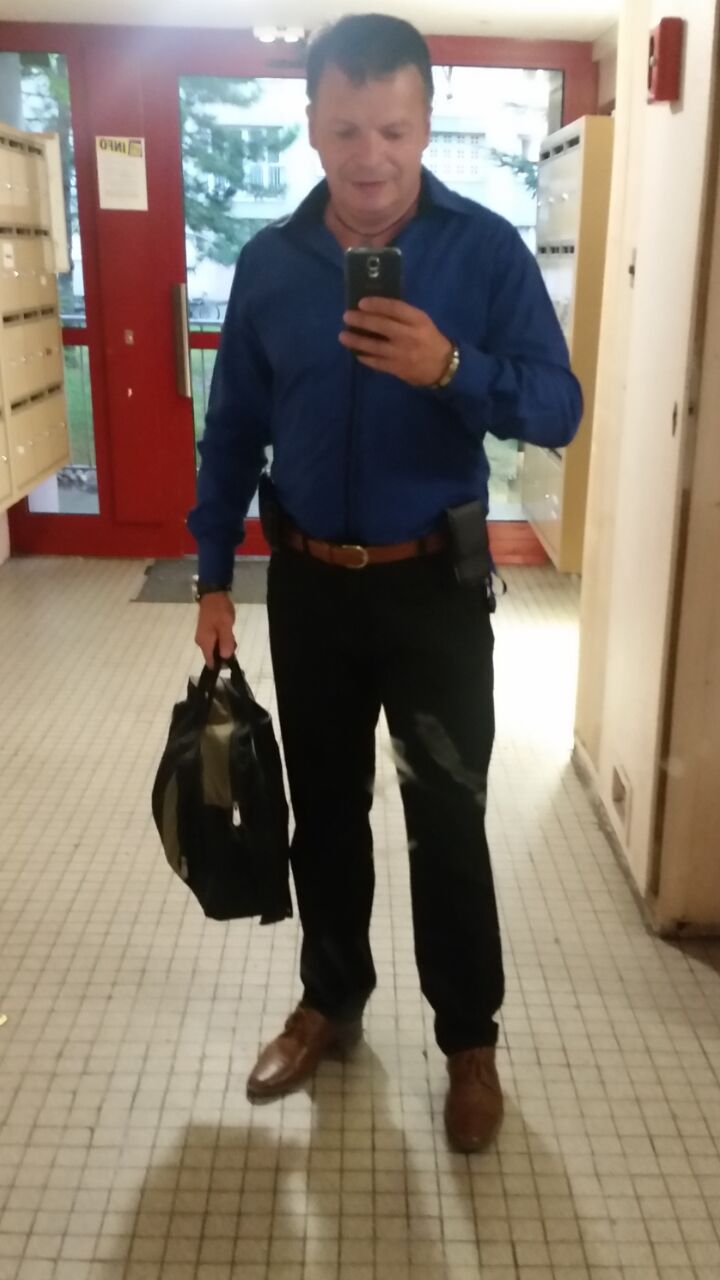  53210404  Filip, 56 ,    Valenton