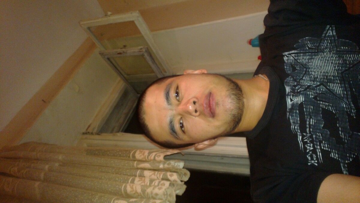  4092344  Islam, 35 ,    