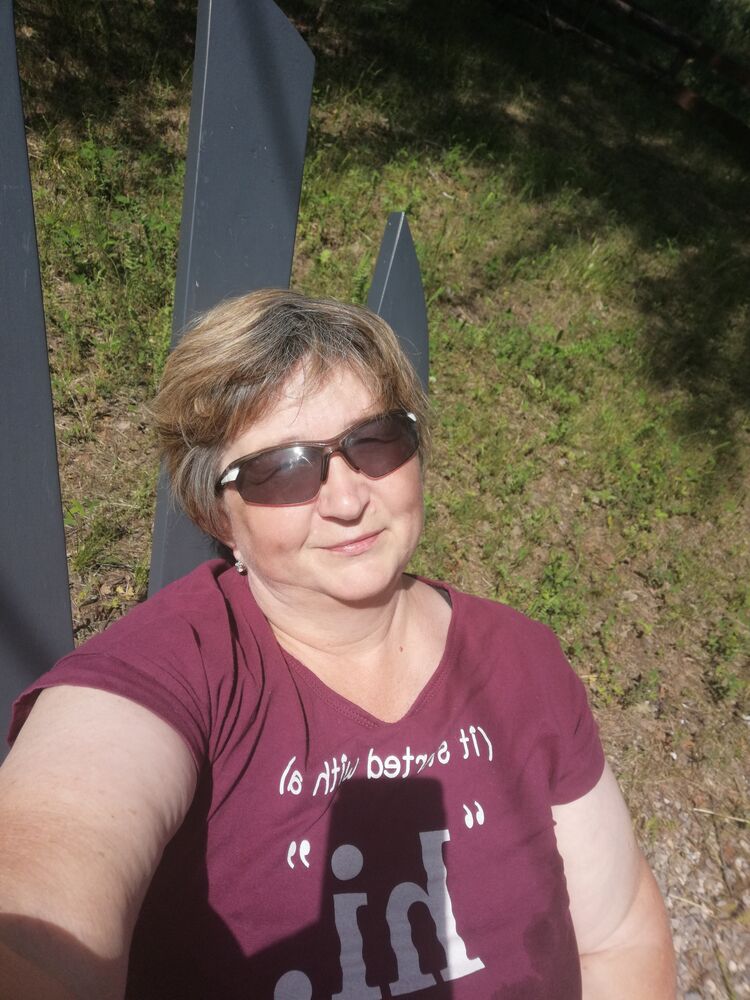  ,   Nadezhda, 54 ,     , c 