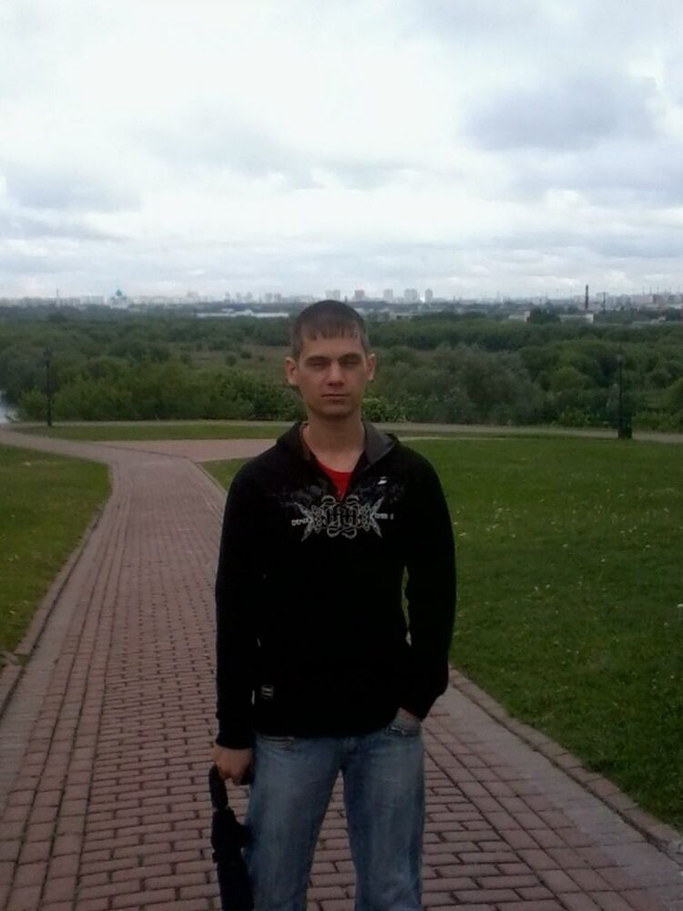  ,   Sergei, 35 ,   ,   , c , 