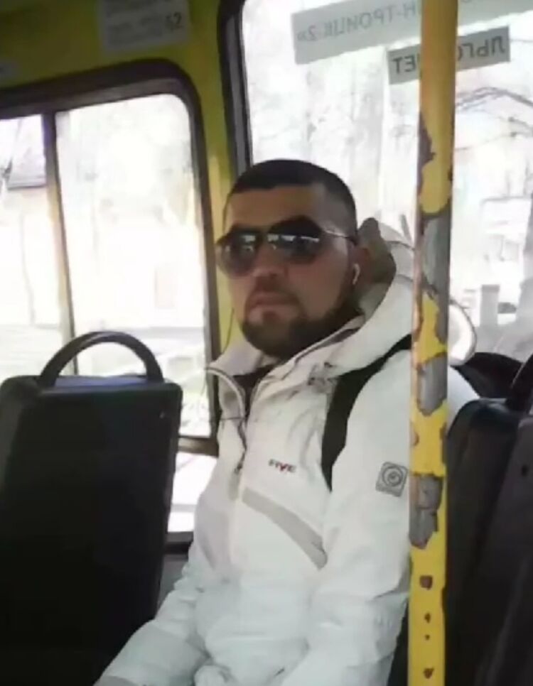  42607544  , 42 ,    