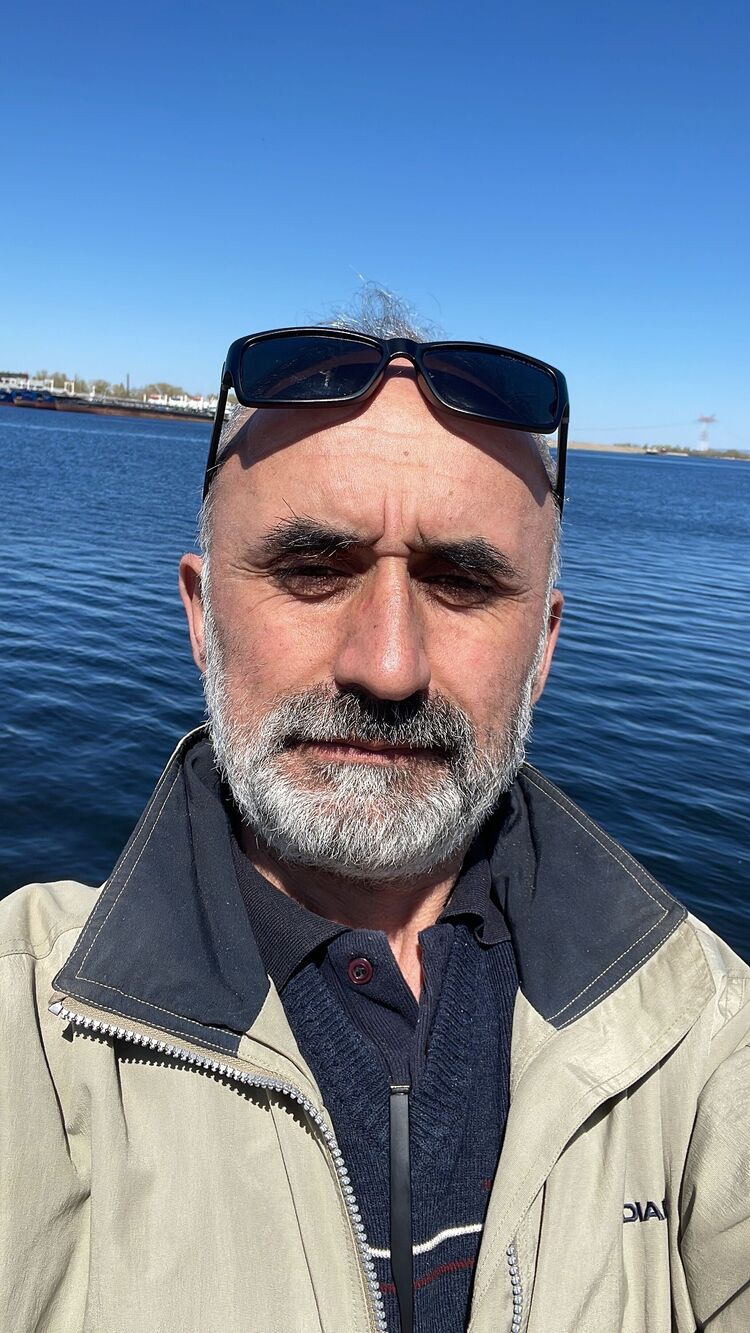  ,   , 52 ,   ,   