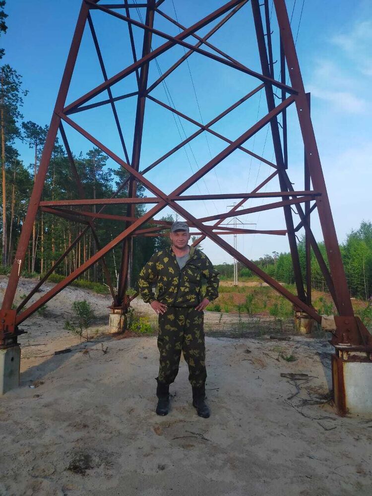  29990384  , 52 ,    