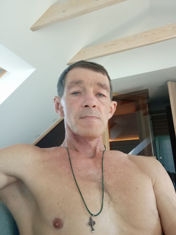  43209164  , 57 ,    