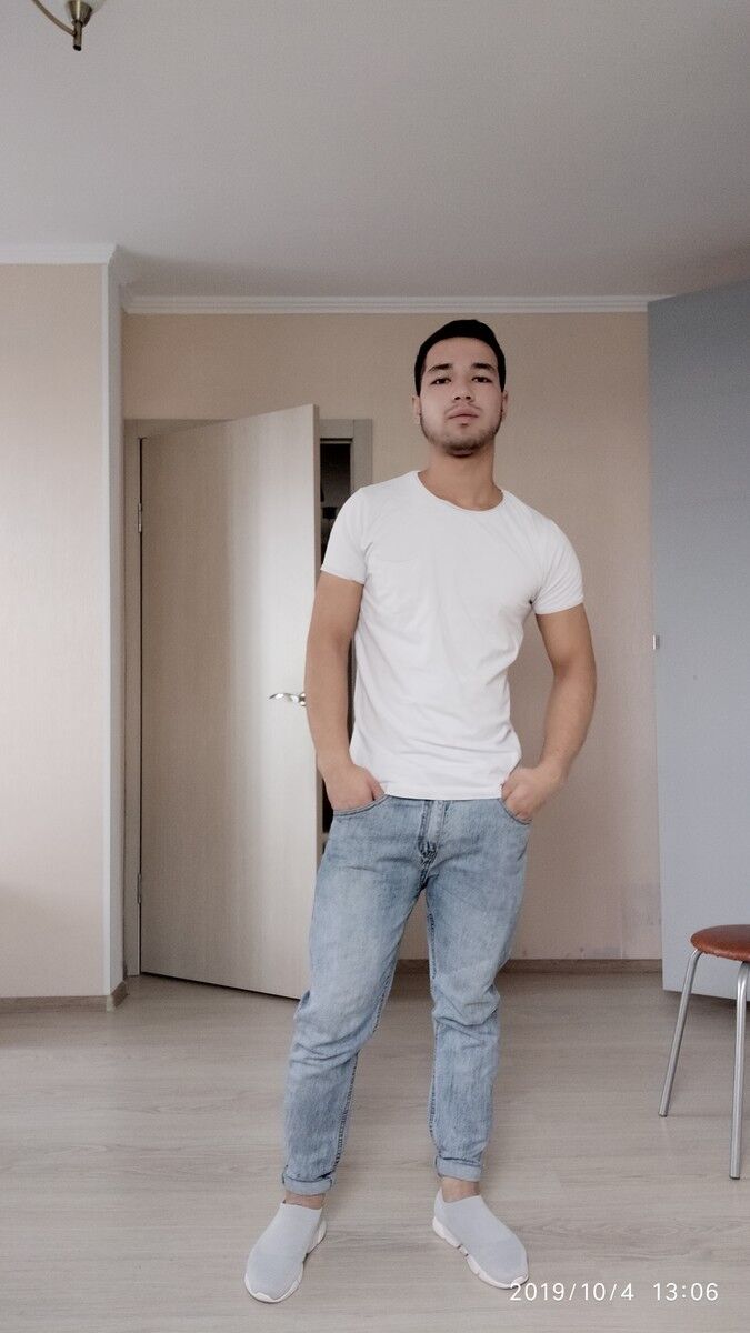  17679904  Jaxongir, 25 ,    