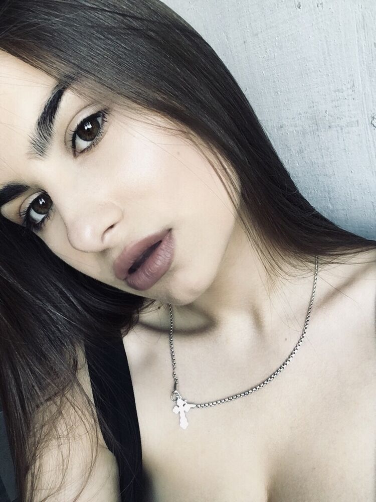  ,   Alina, 22 ,   ,   , 