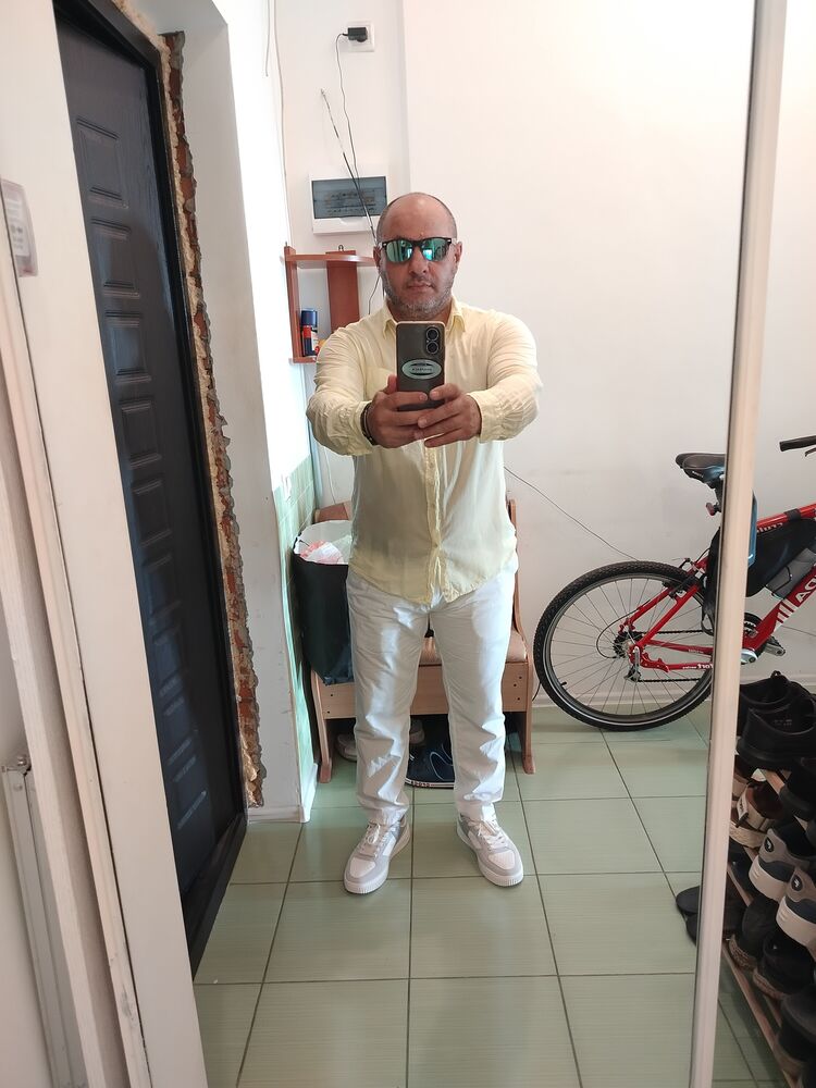  52505654  , 46 ,    