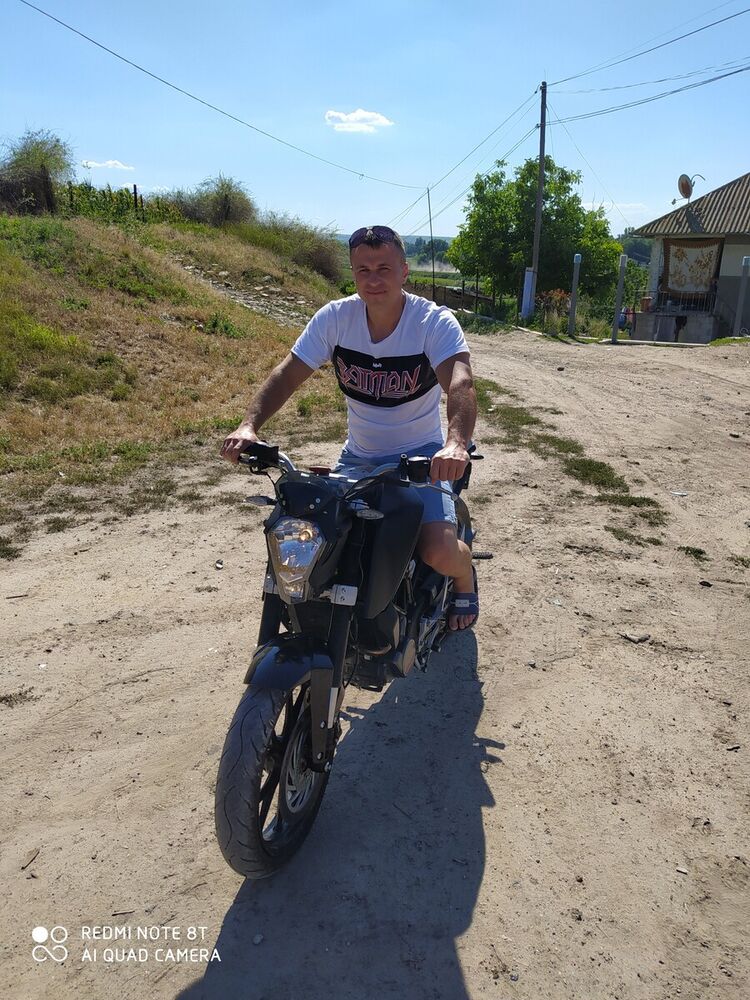   ,   Evghenii, 35 ,   ,   , c 
