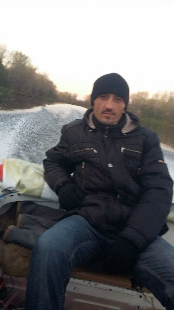 ,   Den, 45 ,   