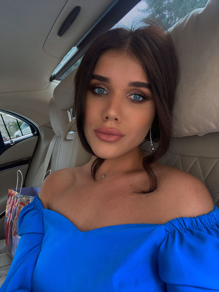  27352324  Richi, 26 ,    