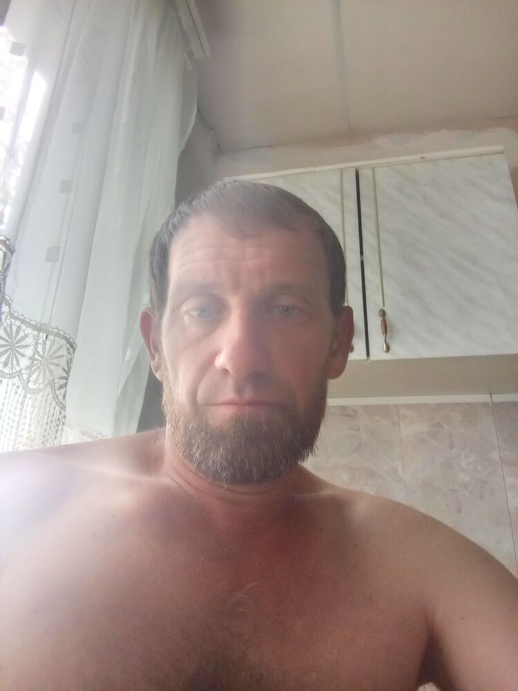 37570744  , 42 ,    