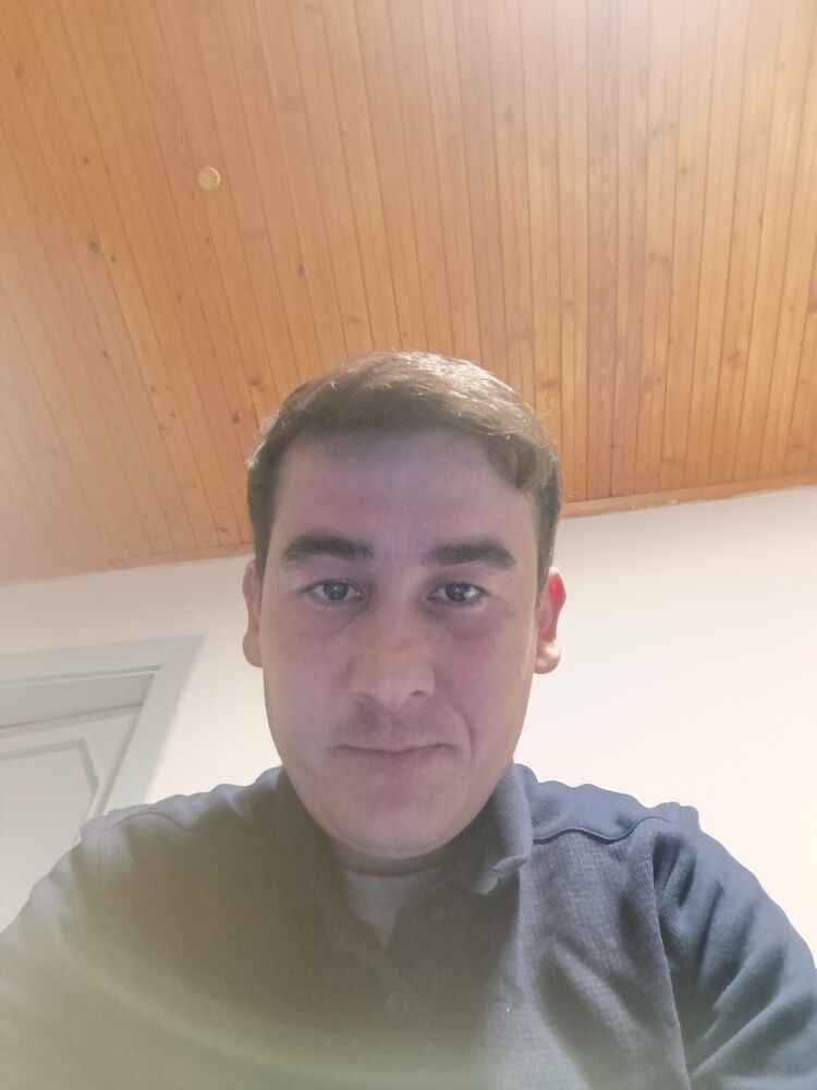  ,   Jasurbek, 32 ,   ,   