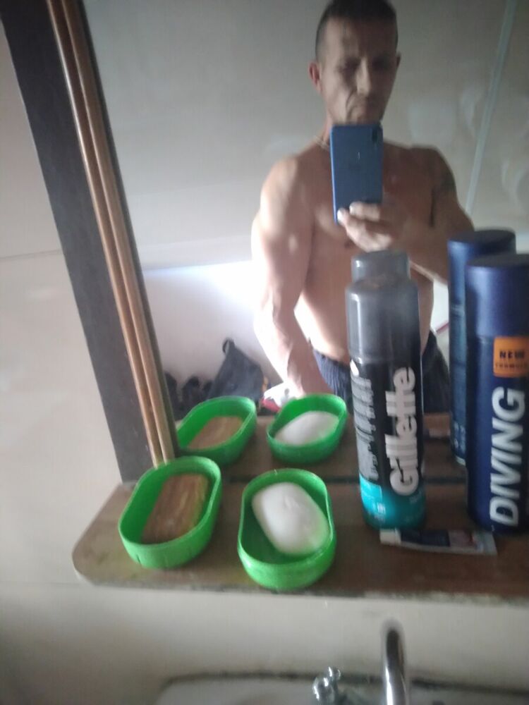  21675524  , 48 ,    
