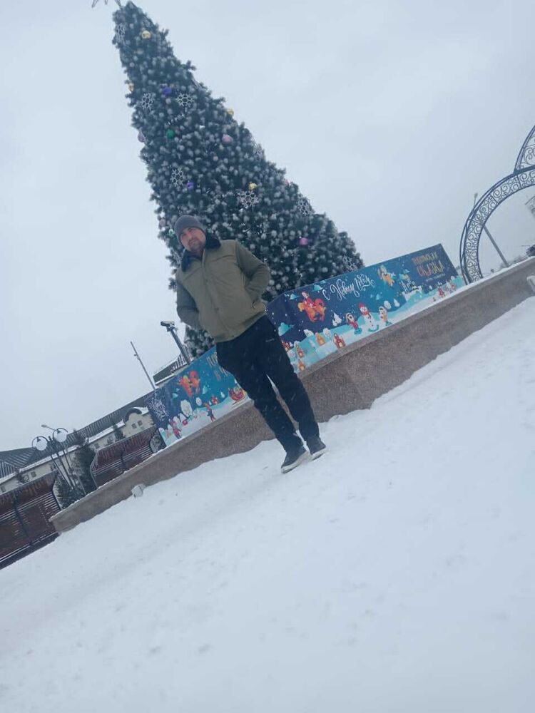 49118434  , 35 ,    