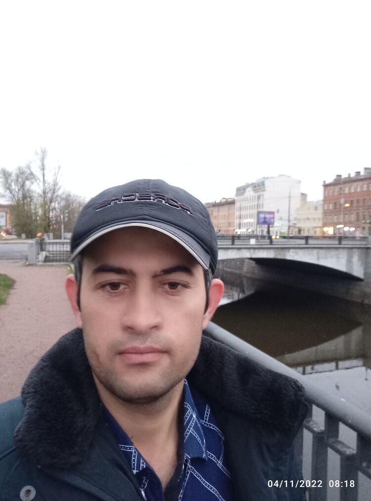  31484644  Oybek, 33 ,    -