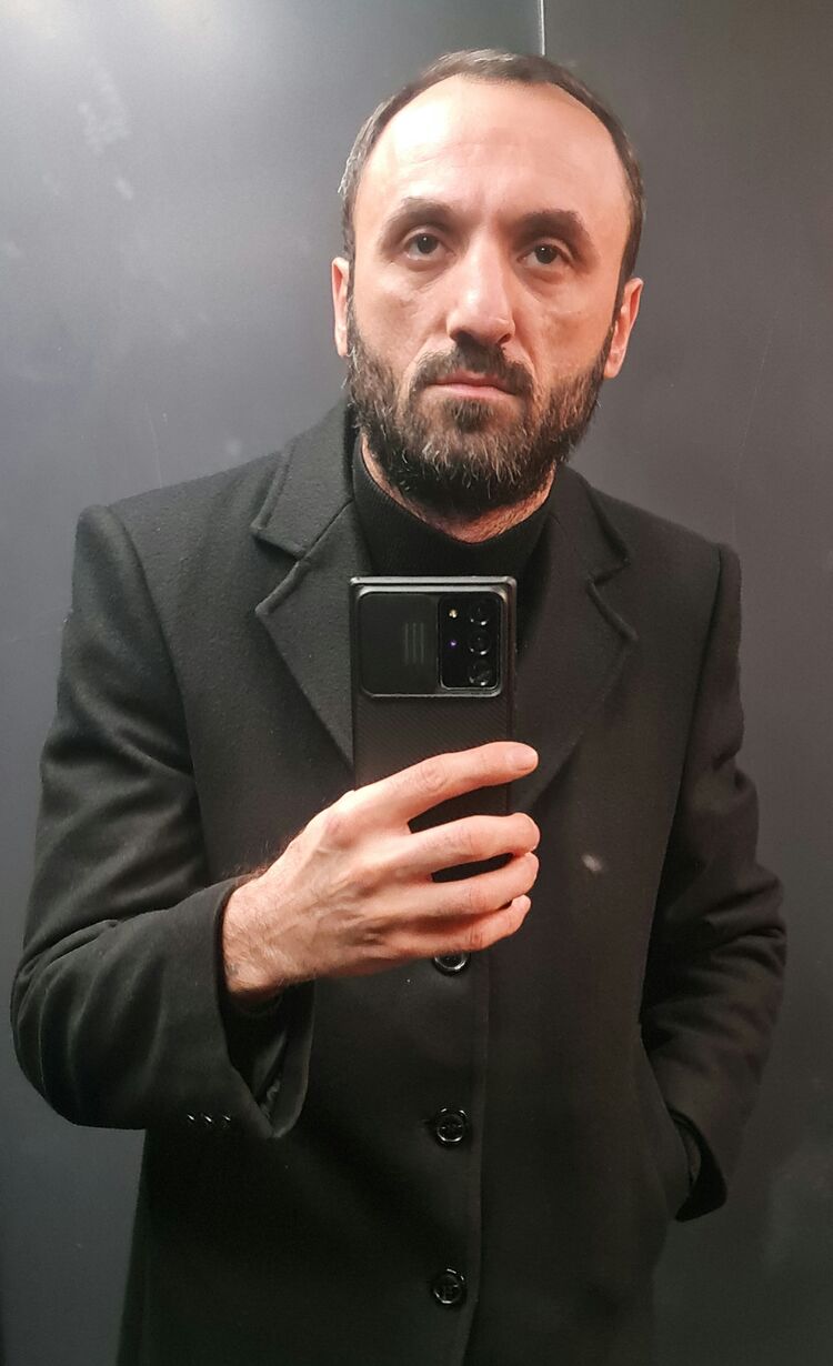  48063734  , 39 ,    