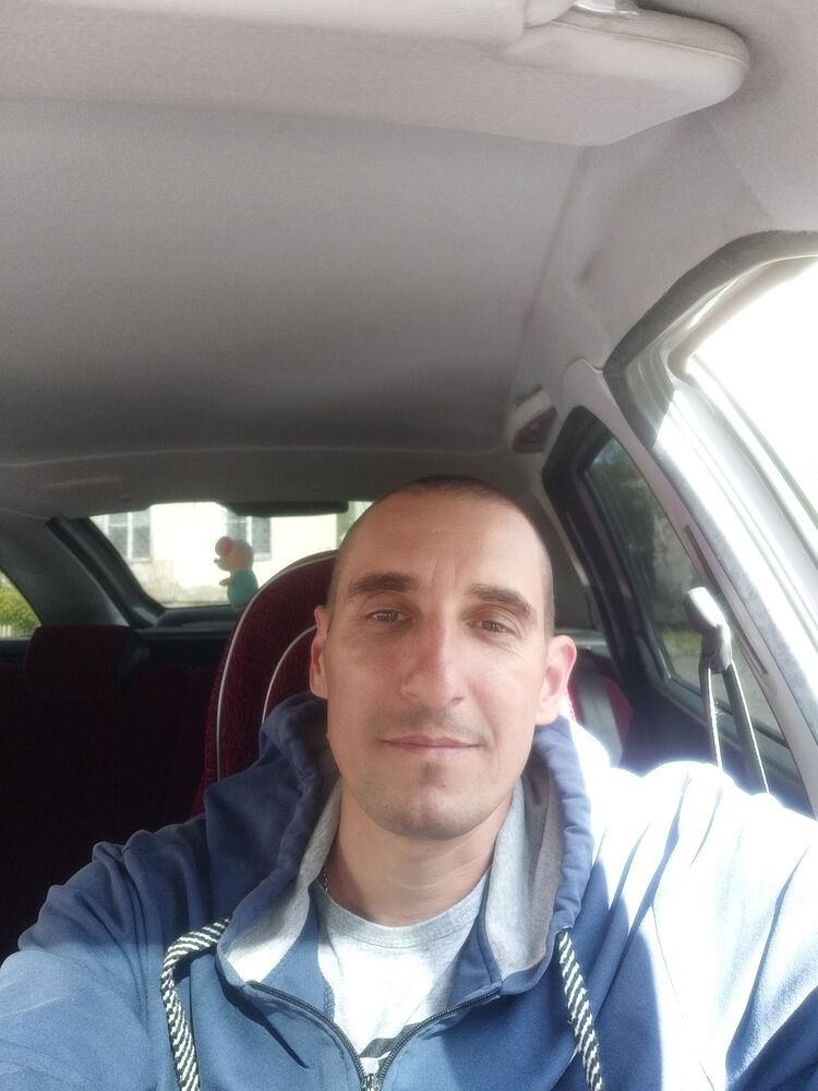  31477334  , 45 ,    