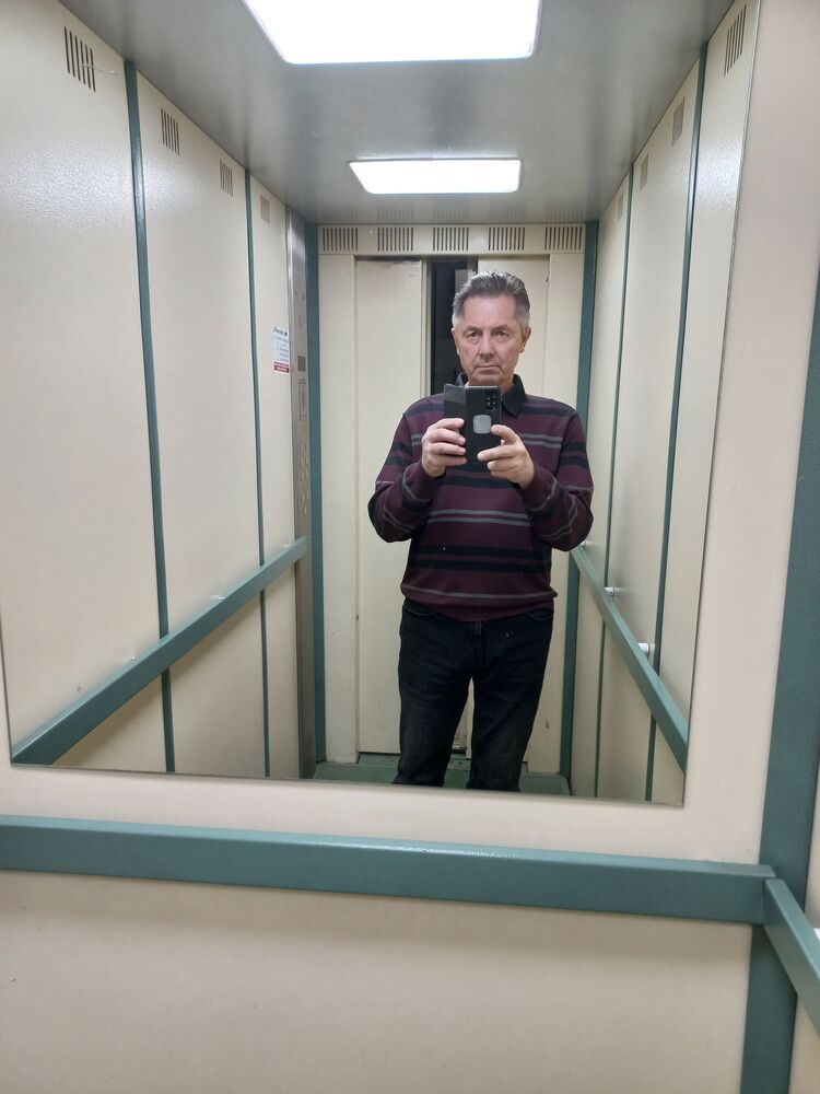  51217974  , 63 ,    -
