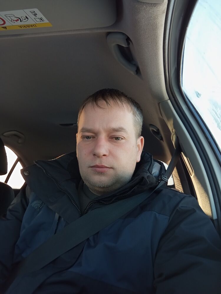  41135964  , 37 ,     