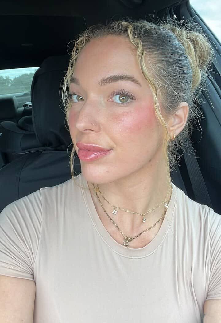 ���������� Alamo, ���� ������� Ana Stan, 30 ���, ������������ ��� ����� � ���������, c�������� ���������