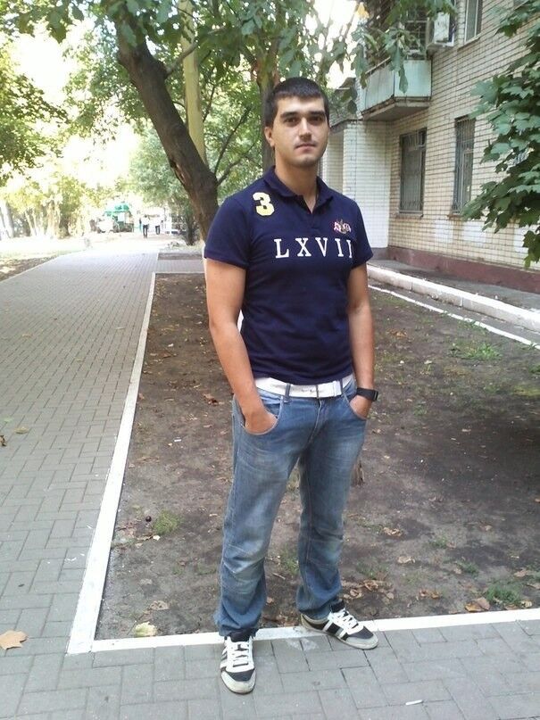  ,   Alex, 34 ,   