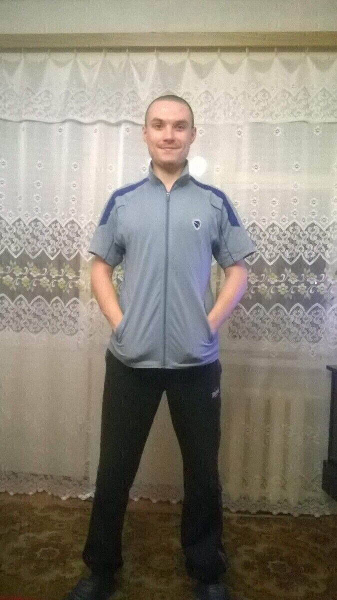  ,   Artem, 36 ,   ,   , c 
