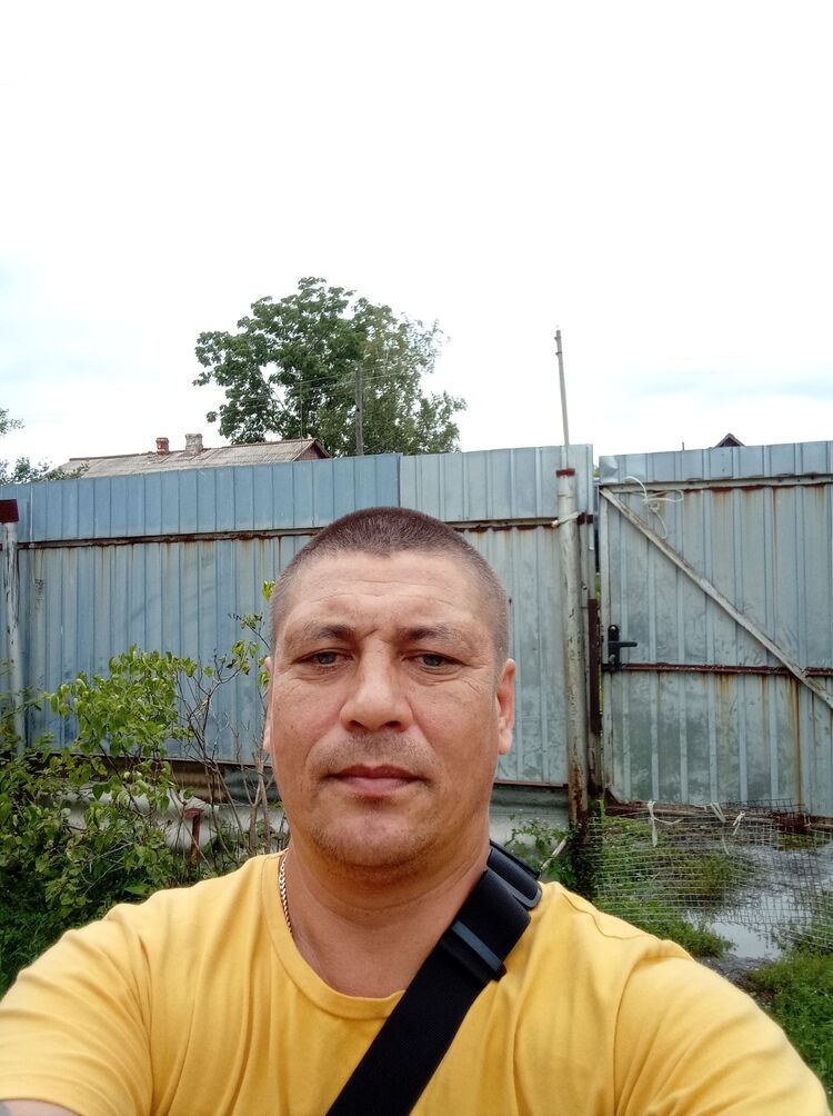  46600444  , 44 ,    -