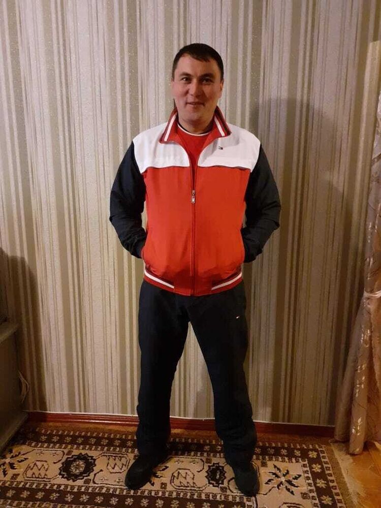  ,   Nurik, 41 ,   ,   