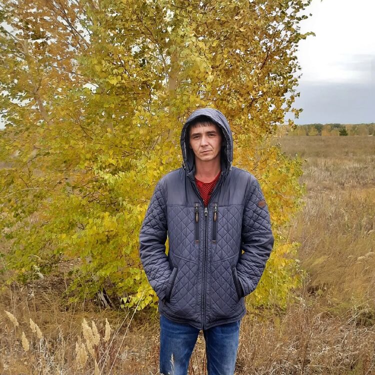  51708044  , 37 ,    