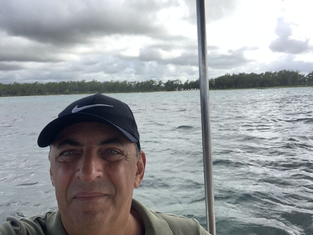  ,   Amr, 64 ,   ,   