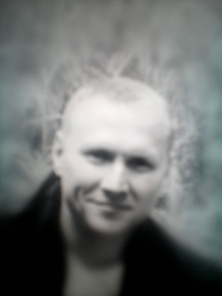  27166184  Vladimir, 40 ,    