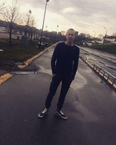  ,   Maksim, 32 ,   ,   , c , 