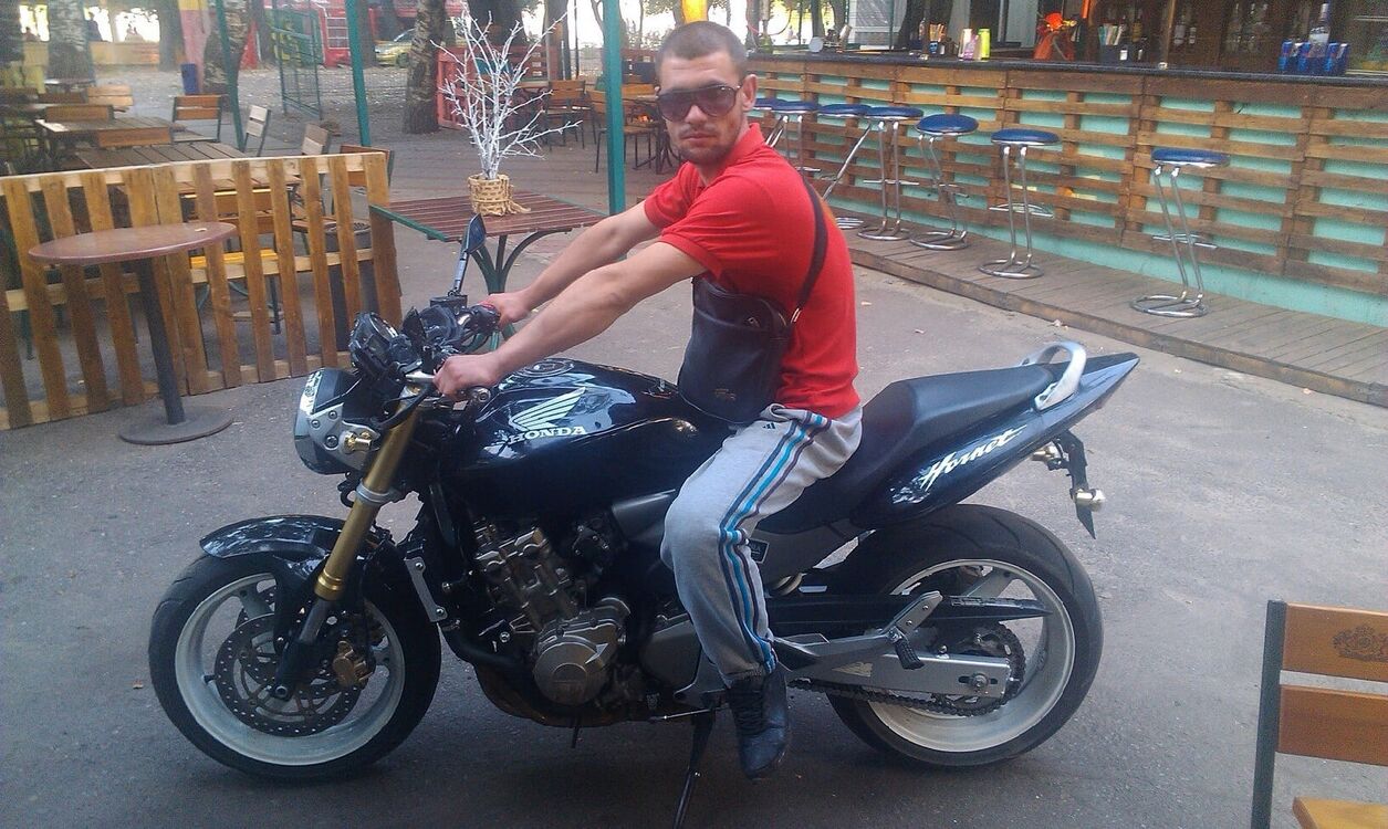  ,   Stas, 33 ,   ,   , c , 
