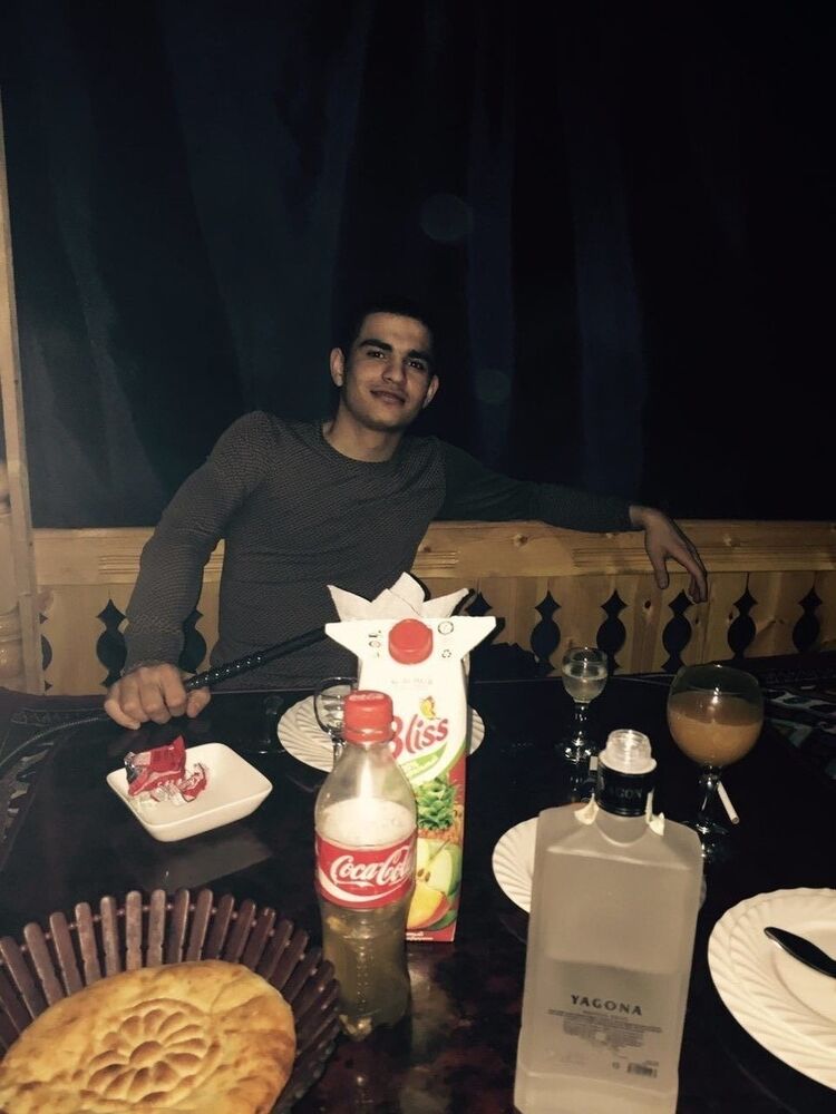  ,   Shuxrat, 27 ,   