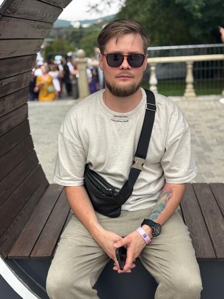  53151834  , 36 ,    Deleted