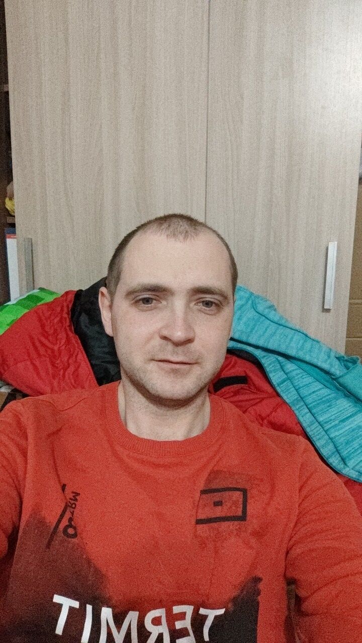  41528714  , 34 ,    