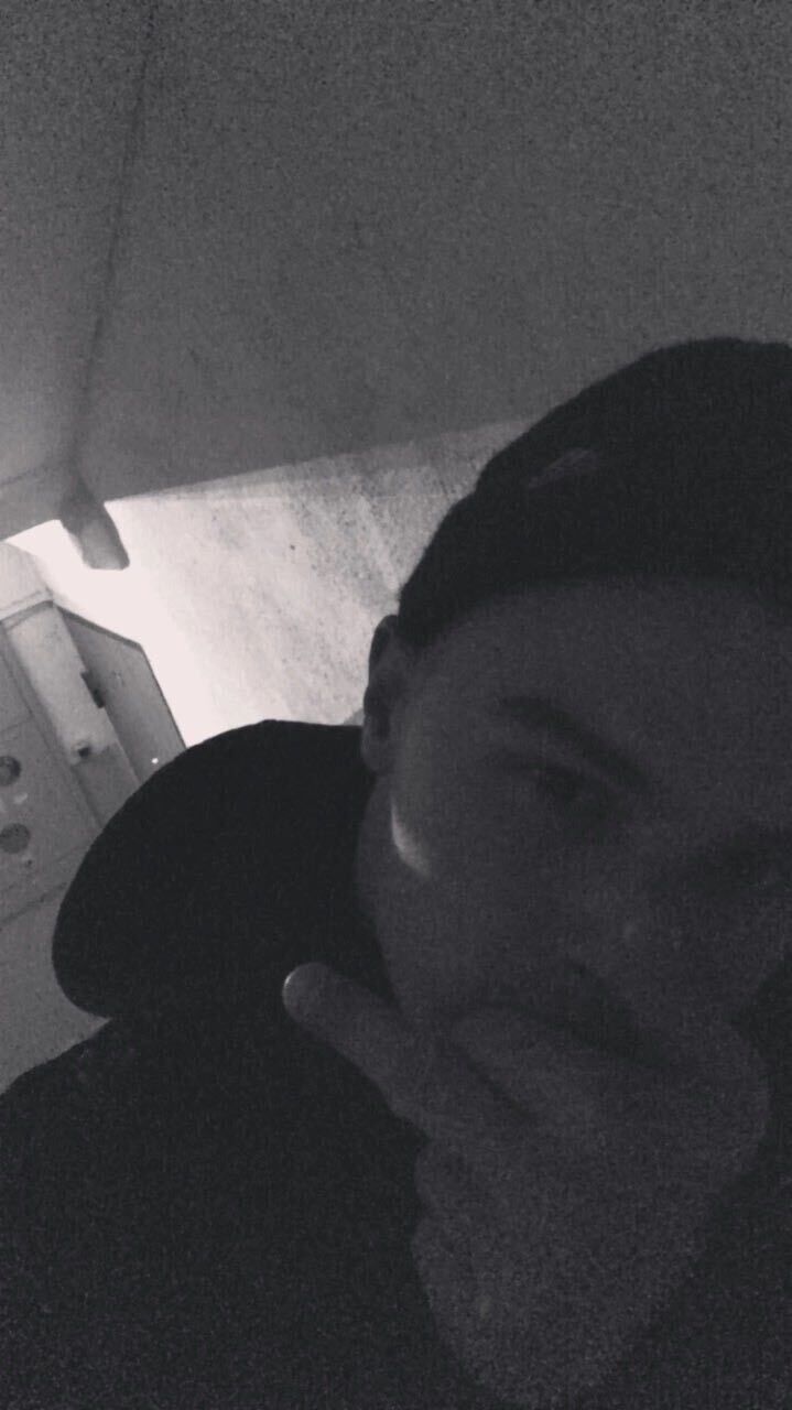  52513284  Andrey, 24 ,    