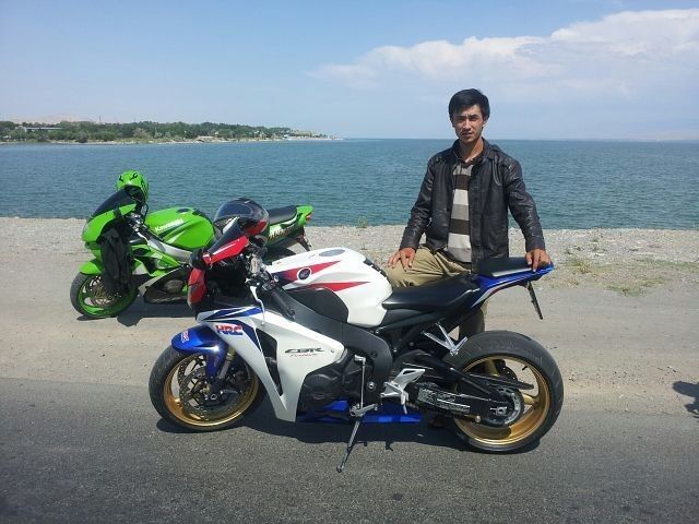  10416064  John, 37 ,    