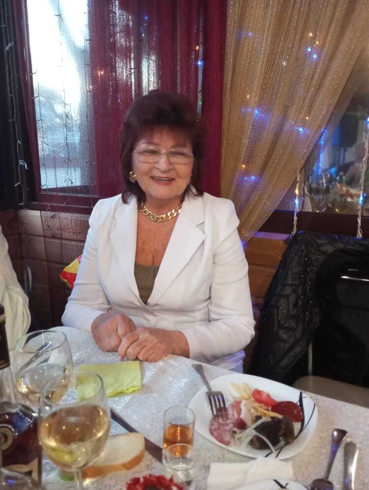  ,   , 70 ,   c 