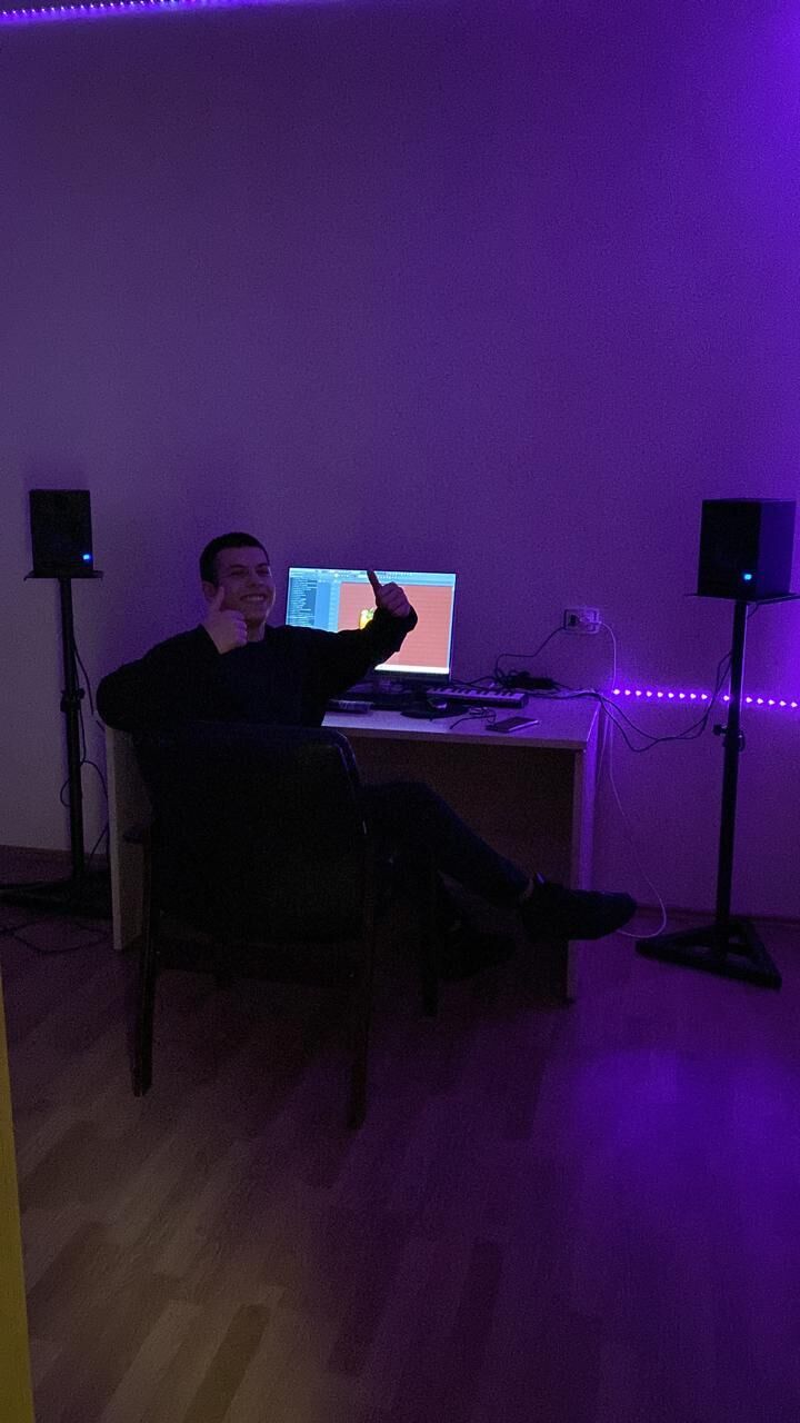 ���� 37251204 ����� �����, 20 ���, ���� ���������� � �������