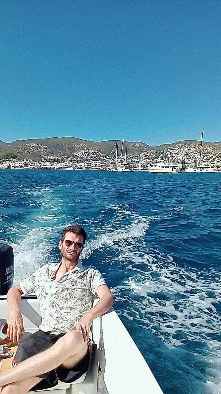  Cesme,   Mehmet, 27 ,   ,   