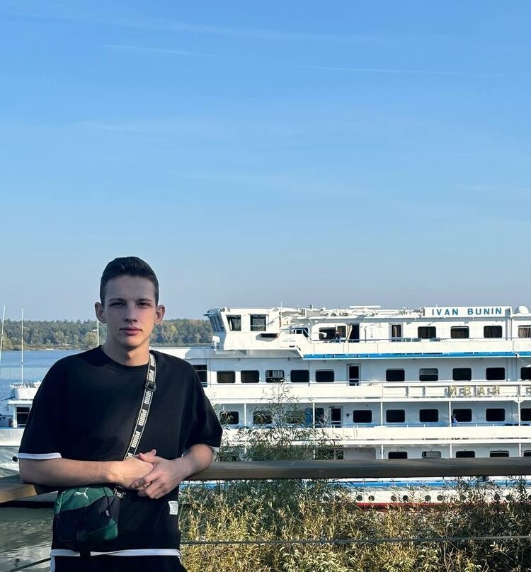  --,   , 19 ,   ,   