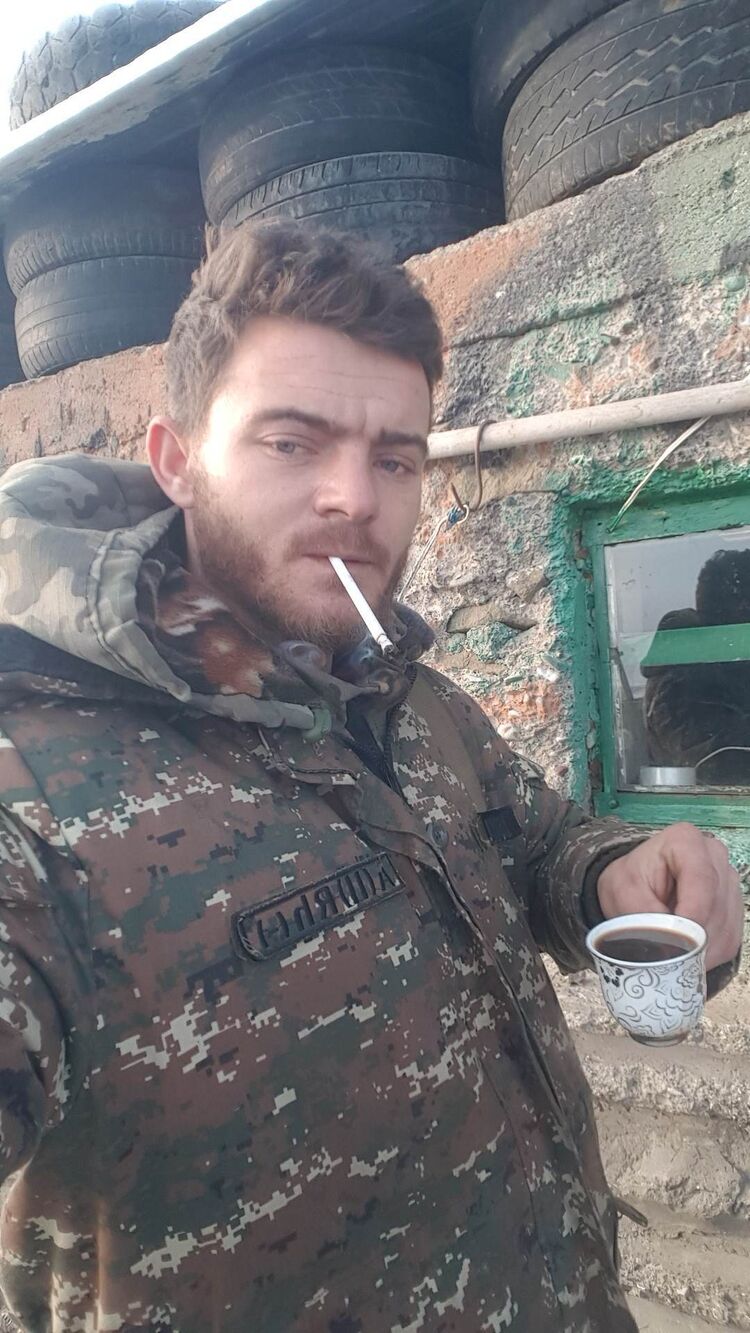  ,   Narek, 30 ,     , c 